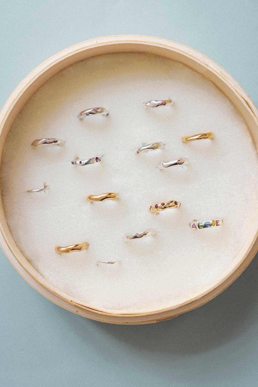 Curvy Ring