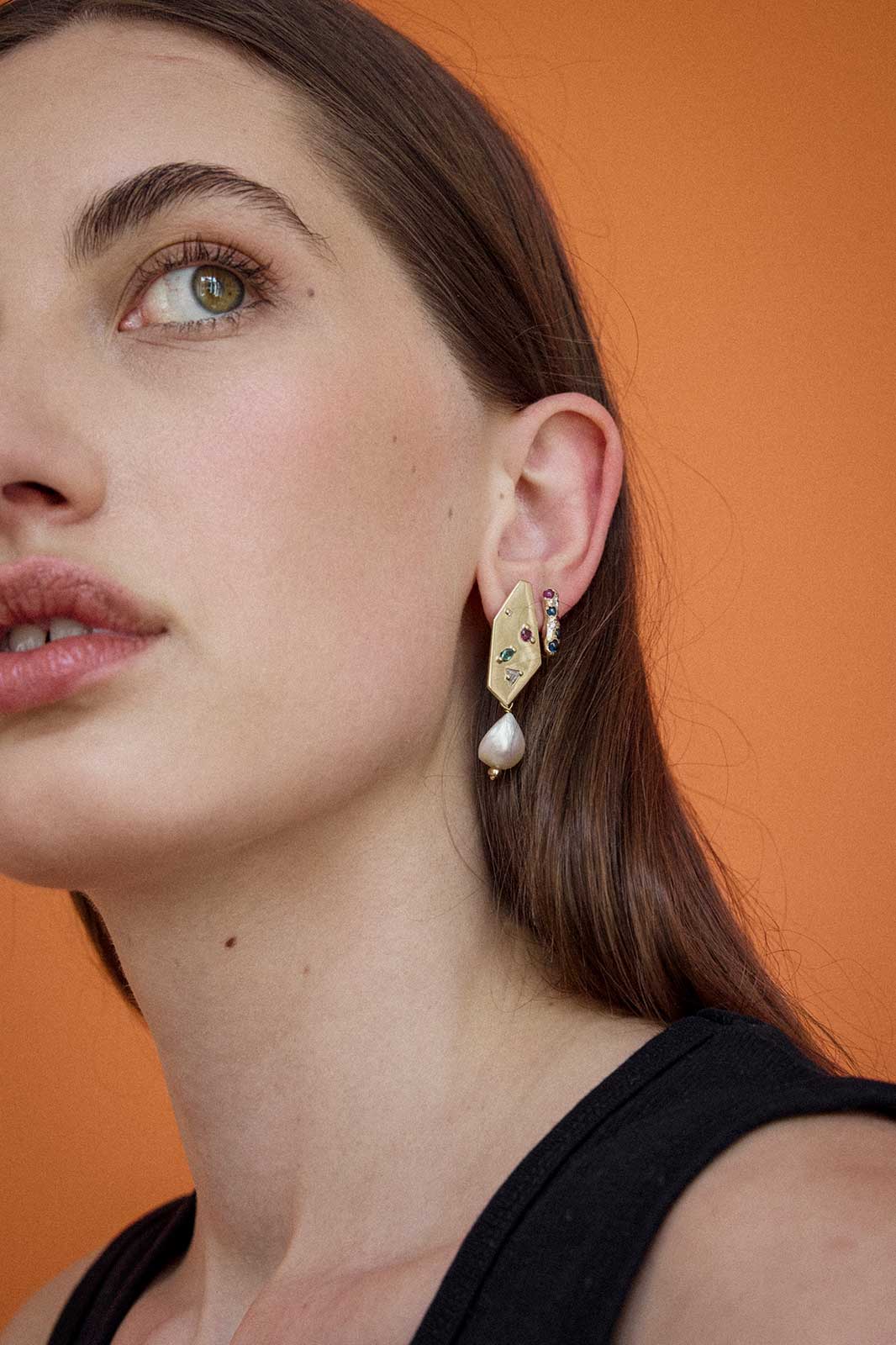 Mini Curvy Earrings with Rubies, Sapphires & Diamonds in Yellow Gold