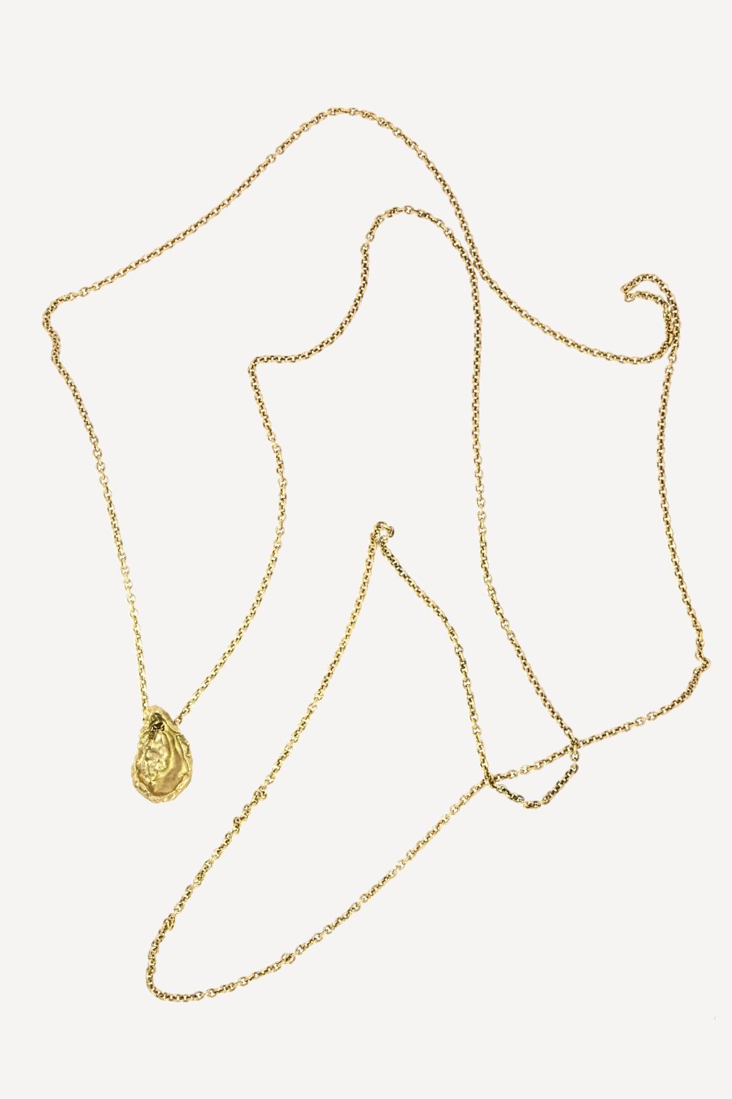 Delicate Chain Necklace with Oyster